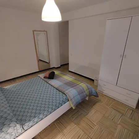 Cerca Del Centro Ubytování v soukromí Alicante